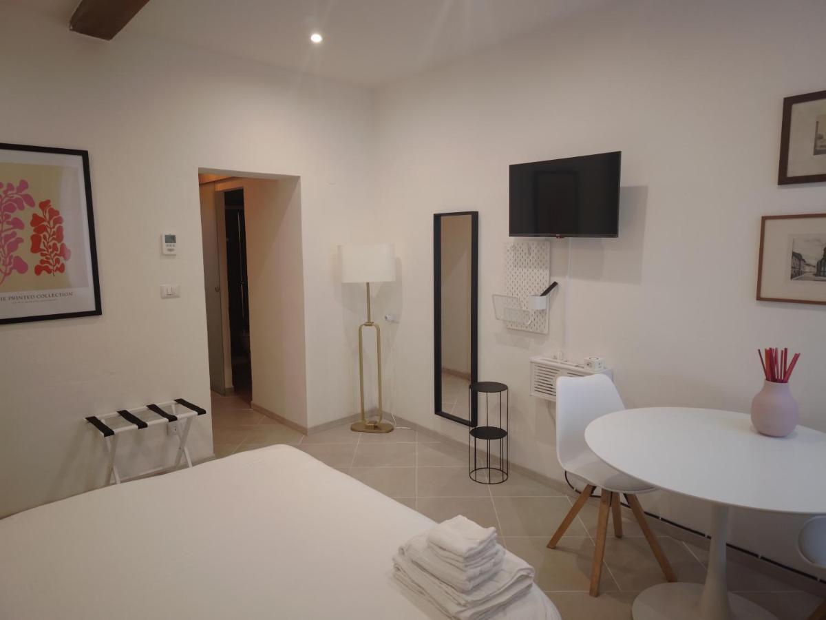 Guazzo Apartment - Self Check-In Parma Dış mekan fotoğraf
