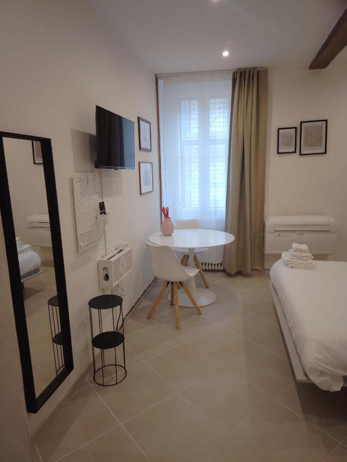 Guazzo Apartment - Self Check-In Parma Dış mekan fotoğraf