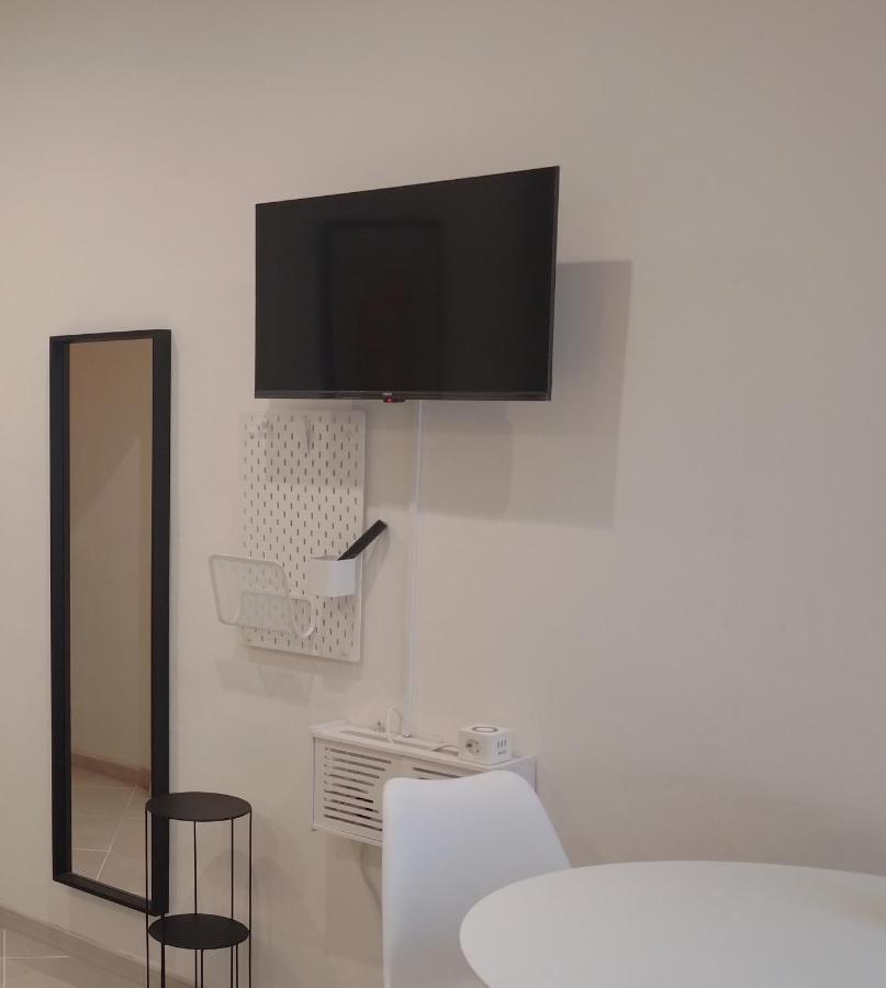 Guazzo Apartment - Self Check-In Parma Dış mekan fotoğraf
